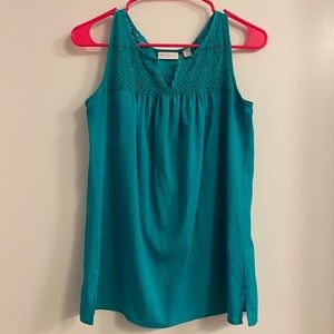 Teal top with lace design